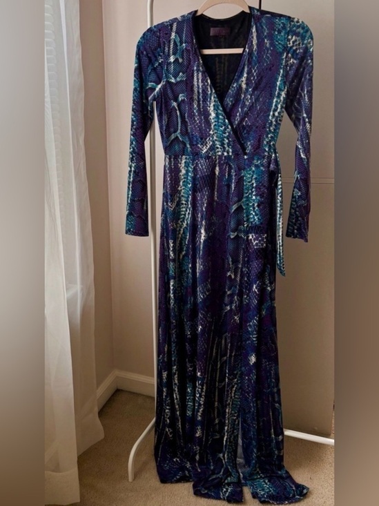 Hale Bob Dresses & Skirts - Hale Bob Wrap Dress Maxi Size XS with Slit Snake Print